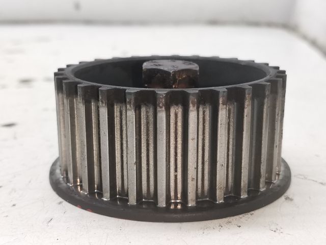 bontott FIAT STILO Olajszivattyú Bordáskerék