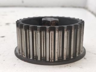 bontott FIAT STILO Olajszivattyú Bordáskerék