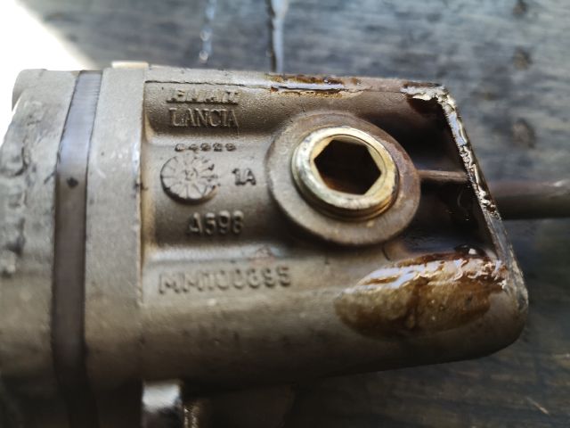 bontott FIAT STILO Olajszivattyú