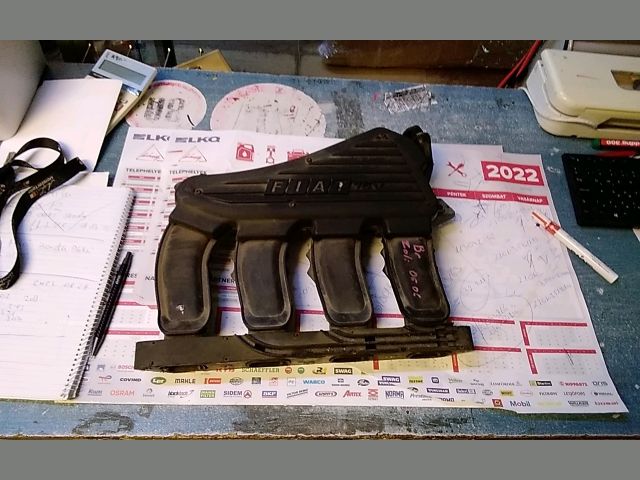 bontott FIAT STILO Szívósor