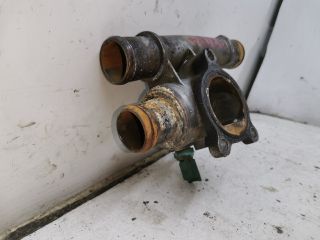 bontott FIAT STILO Termosztátház