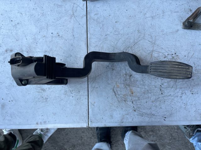 bontott FIAT STILO Gázpedál (Elektromos)