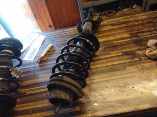 bontott FIAT STILO Jobb első Gólyaláb (Lengécsillapító, Rugó)