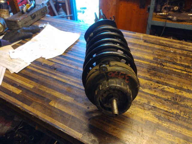 bontott FIAT STILO Jobb első Gólyaláb (Lengécsillapító, Rugó)