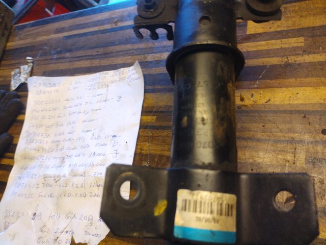 bontott FIAT STILO Jobb első Gólyaláb (Lengécsillapító, Rugó)