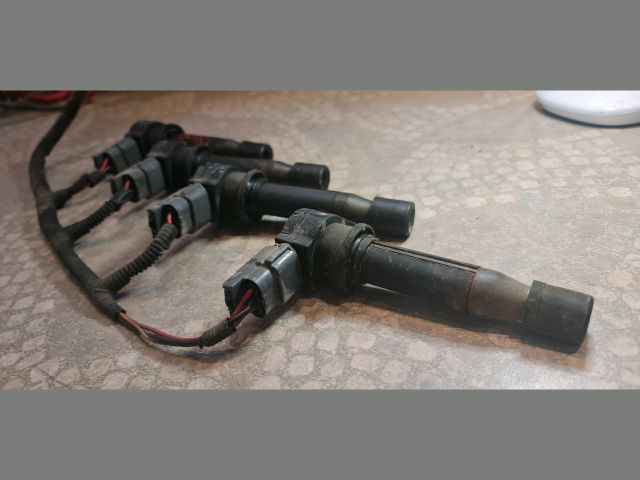 bontott FIAT STILO Gyújtótrafó Szett