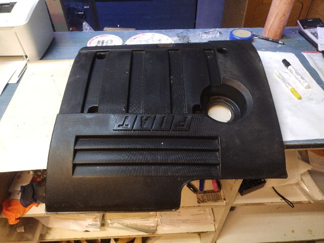 bontott FIAT STILO Felső Motorburkolat