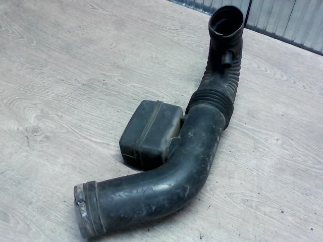 bontott FIAT STILO Légbeömlő Cső