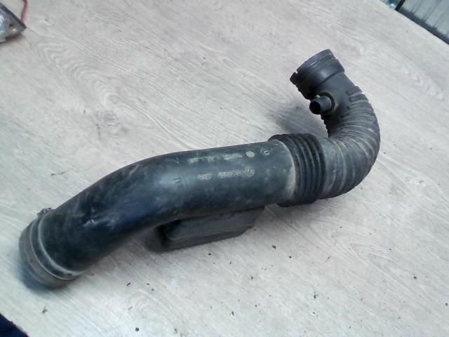 bontott FIAT STILO Légbeömlő Cső