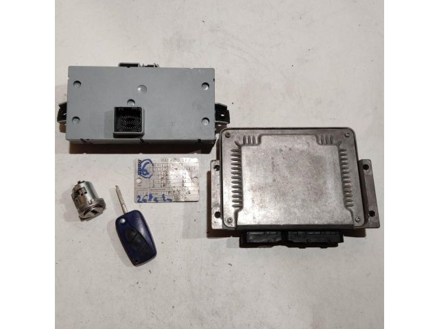 bontott FIAT STILO Motorvezérlő