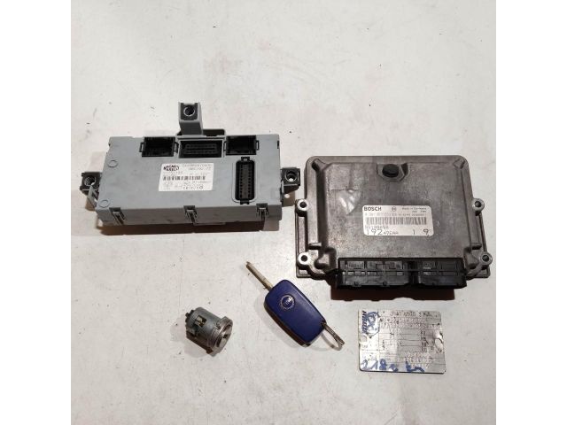 bontott FIAT STILO Motorvezérlő