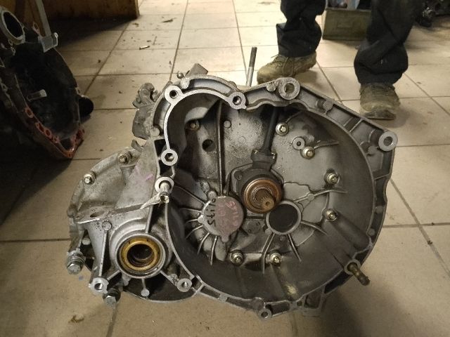bontott FIAT STILO Váltó (Mechanikus)