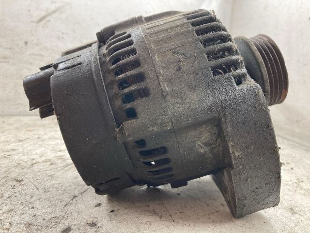 bontott FIAT STILO Generátor