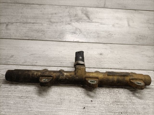 bontott FIAT STILO Közösnyomócső