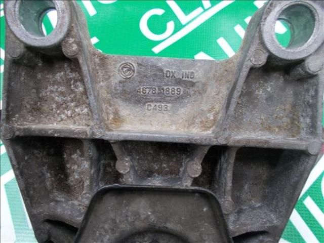 bontott FIAT STILO Motor Tartó Bak (Fém)