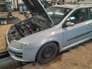 bontott FIAT STILO Motor Tartó Bak Jobb