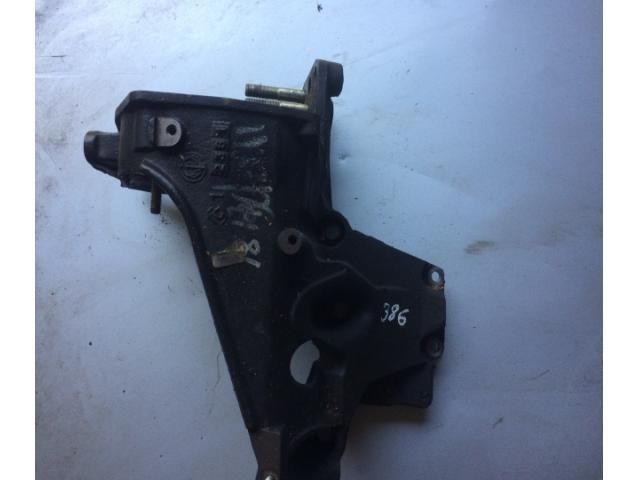 bontott FIAT STILO Motor Tartó Bak (Pozíciófüggetlen)