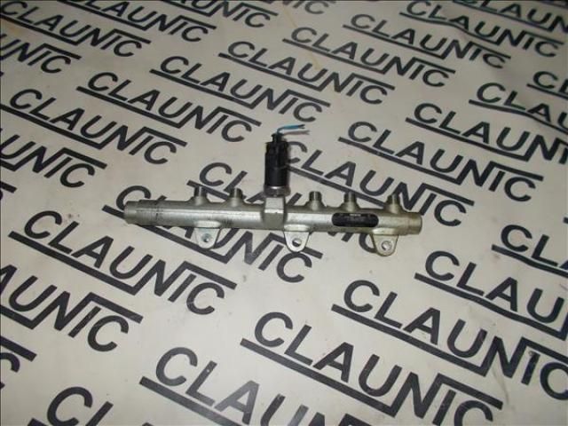 bontott FIAT STILO Porlasztó Sor / Híd