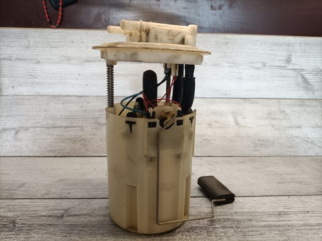 bontott FIAT STILO Üzemanyag Szivattyú