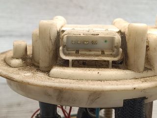 bontott FIAT STILO Üzemanyag Szivattyú