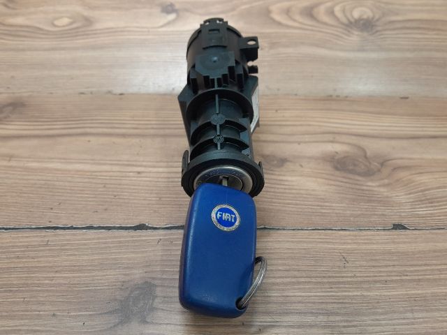 bontott FIAT STILO Gyújtáskapcsoló
