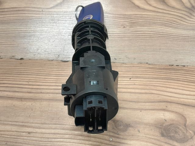 bontott FIAT STILO Gyújtáskapcsoló