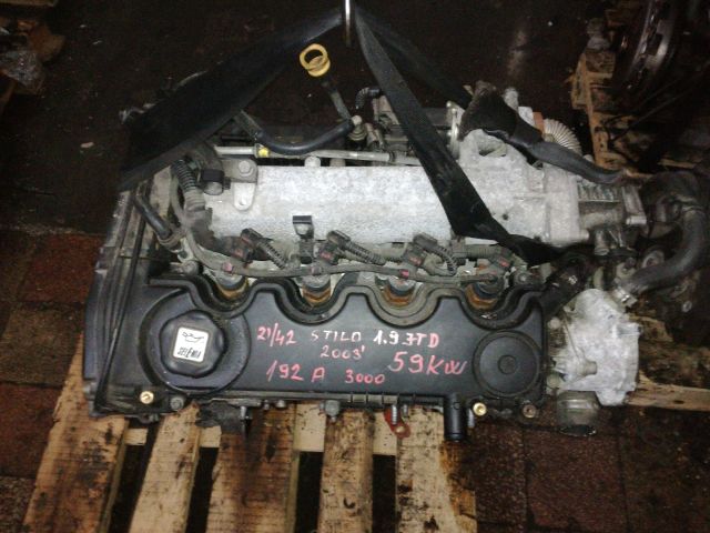 bontott FIAT STILO Motor (Fűzött blokk hengerfejjel)