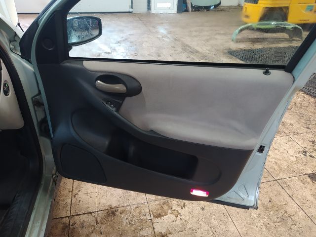 bontott FIAT STILO Üzemanyag Szivattyú