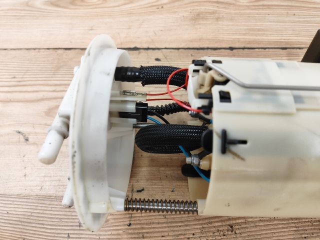 bontott FIAT STILO Üzemanyag Szivattyú