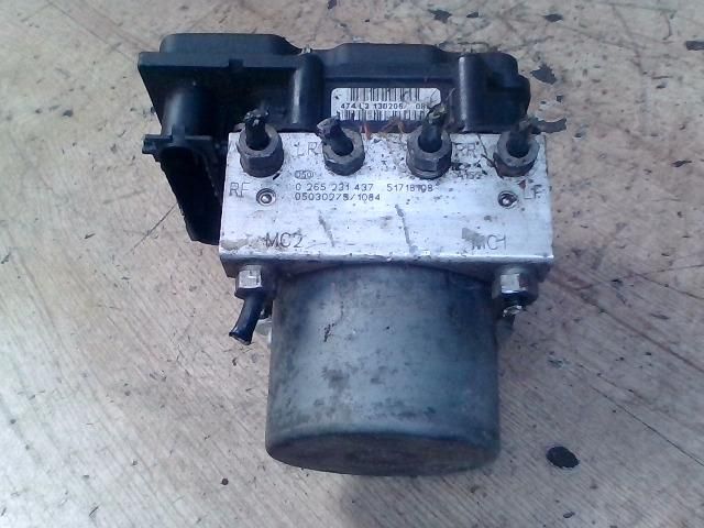 bontott FIAT STILO ABS Kocka