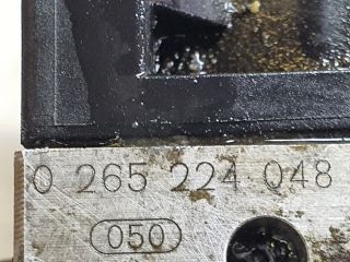 bontott FIAT STILO ABS Kocka