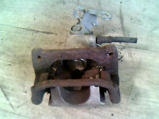 bontott FIAT STILO Bal hátsó Féknyereg Munkahengerrel