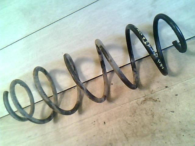 bontott FIAT STILO Első Rugó