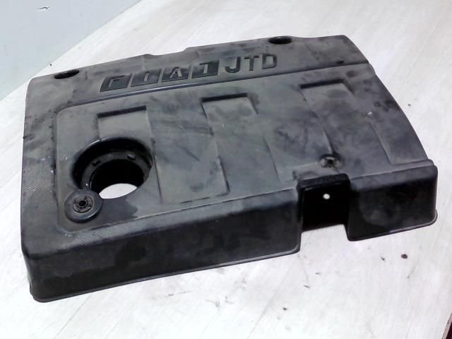 bontott FIAT STILO Felső Motorburkolat