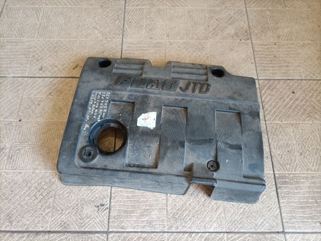 bontott FIAT STILO Felső Motorburkolat