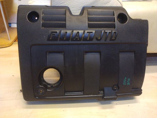 bontott FIAT STILO Felső Motorburkolat