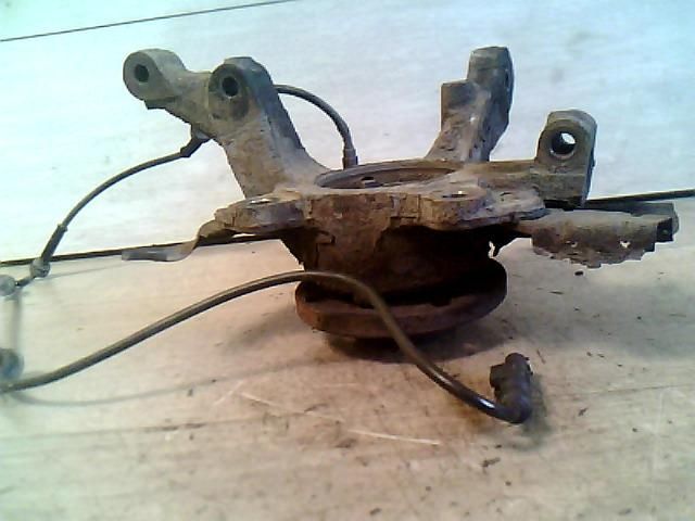 bontott FIAT STILO Jobb első Csonkállvány Kerékaggyal