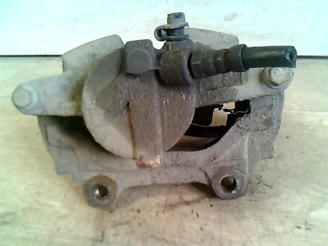 bontott FIAT STILO Jobb első Féknyereg Munkahengerrel