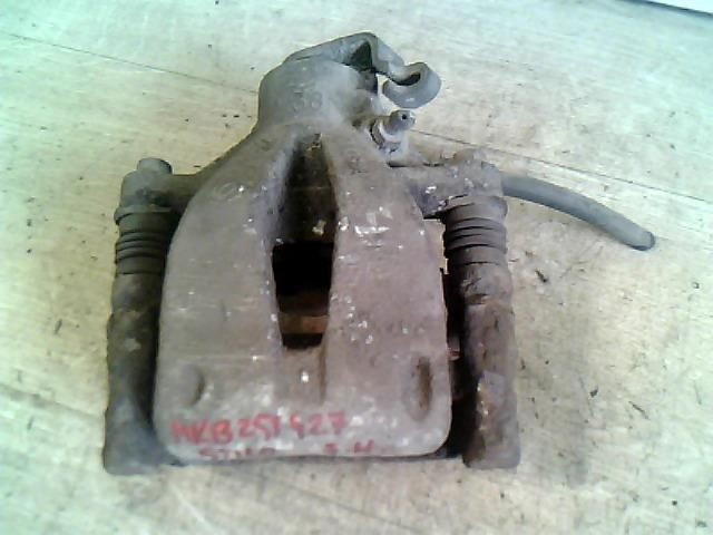 bontott FIAT STILO Jobb hátsó Féknyereg Munkahengerrel