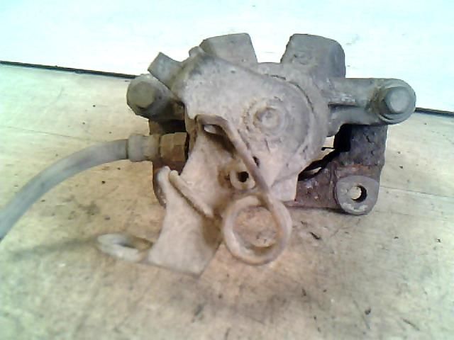 bontott FIAT STILO Jobb hátsó Féknyereg Munkahengerrel