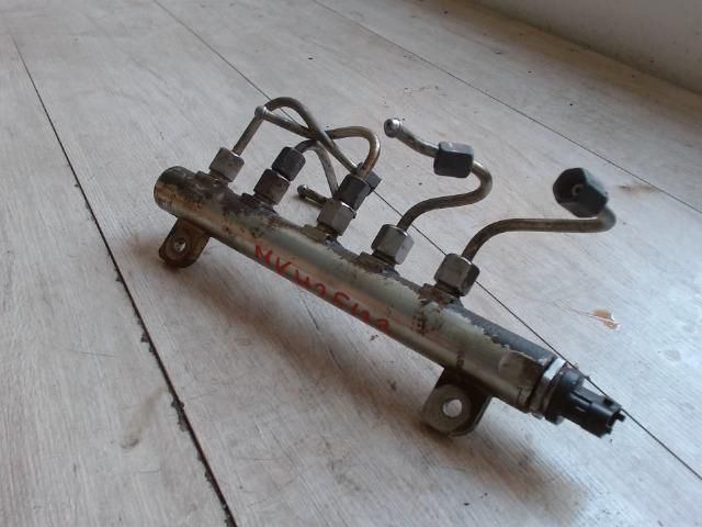 bontott FIAT STILO Közösnyomócső