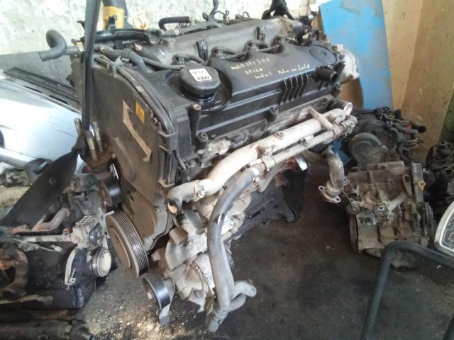 bontott FIAT STILO Motor (Fűzött blokk hengerfejjel)