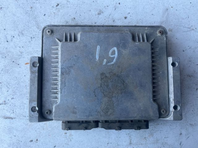 bontott FIAT STILO Motorvezérlő