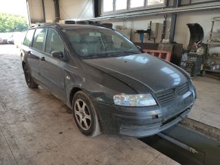 bontott FIAT STILO Tanksapka