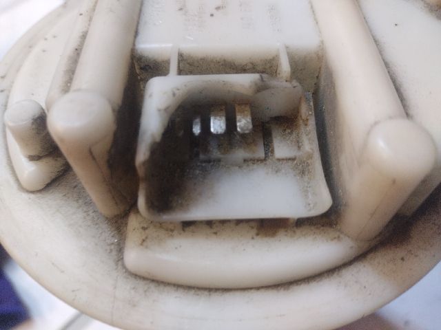 bontott FIAT STILO Üzemanyag Szivattyú