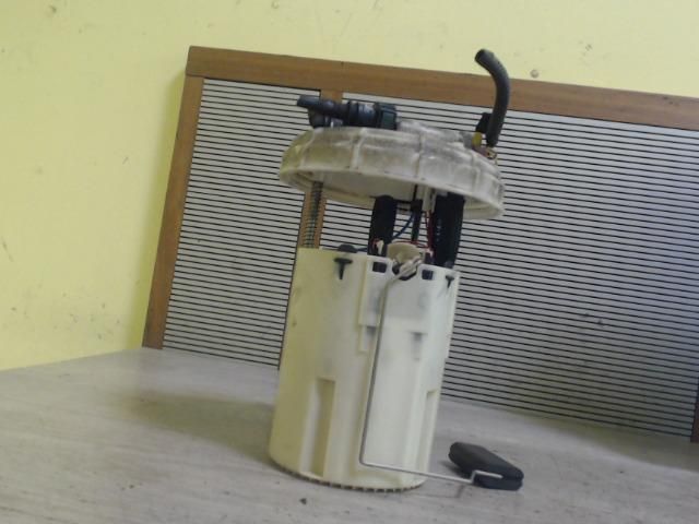 bontott FIAT STILO Üzemanyag Szivattyú