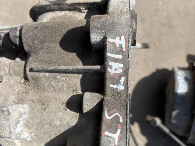 bontott FIAT STILO Váltó (Mechanikus)