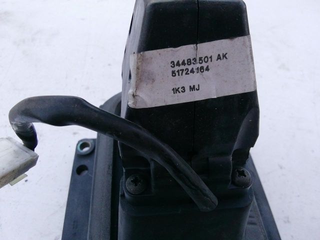 bontott FIAT STILO Váltókar (Mechanikus)