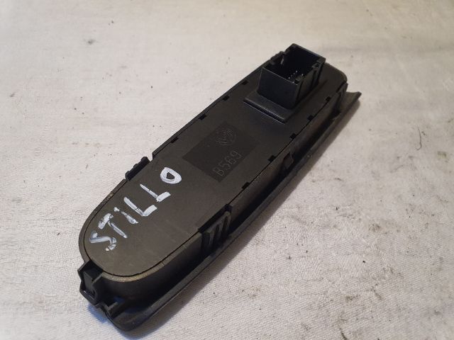 bontott FIAT STILO Ablakemelő és Tükör Kapcsoló