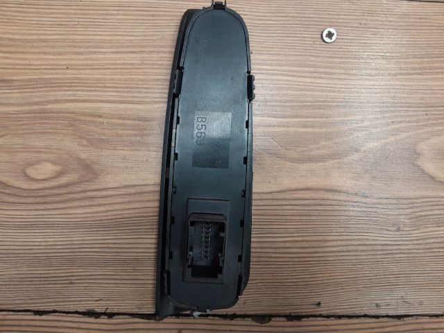 bontott FIAT STILO Ablakemelő és Tükör Kapcsoló